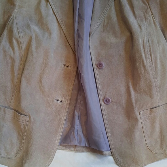 Jacket - Picture 2 of 6